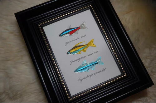Handcrafted 3D Fish Art Frame – Metallic Embroidery Wall Decor for Home & Studi