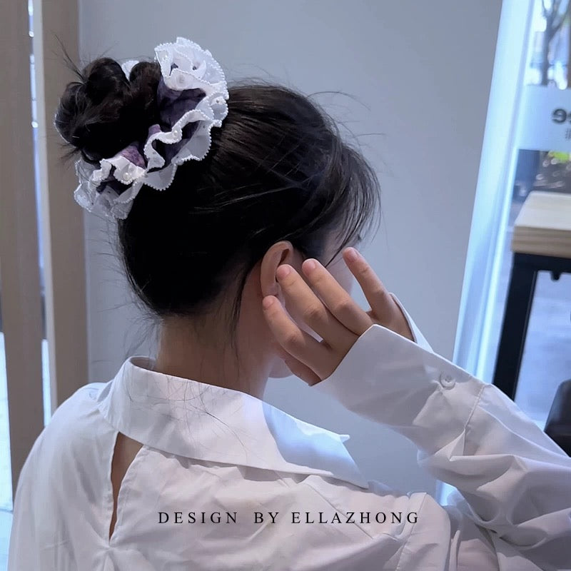Handmade Vintage Purple “Dream” Pearl & Lace Scrunchie – Sweet Ballet‑Style Hair Tie